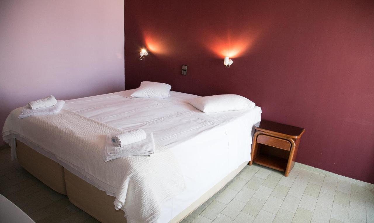 Petania Hotel & Apartments Lixouri Bagian luar foto